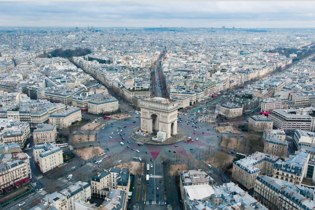 Paris skyline